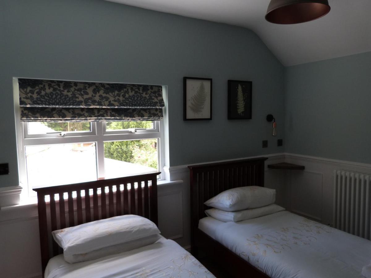 Twin Oaks Guest House Cadnam Екстериор снимка