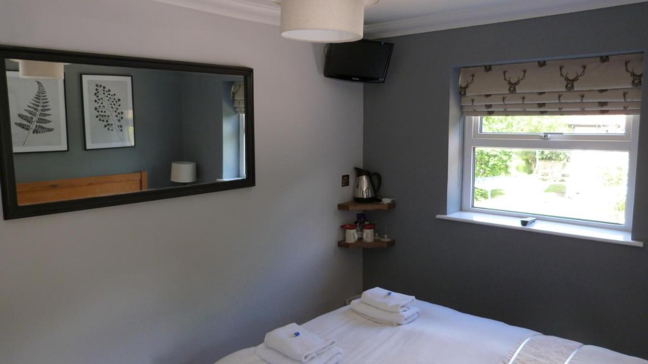 Twin Oaks Guest House Cadnam Екстериор снимка