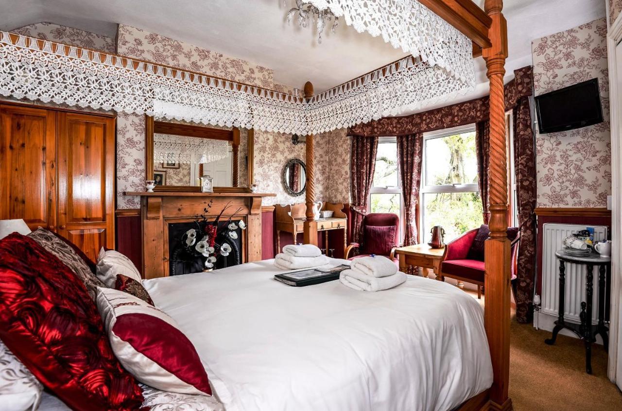 Twin Oaks Guest House Cadnam Екстериор снимка