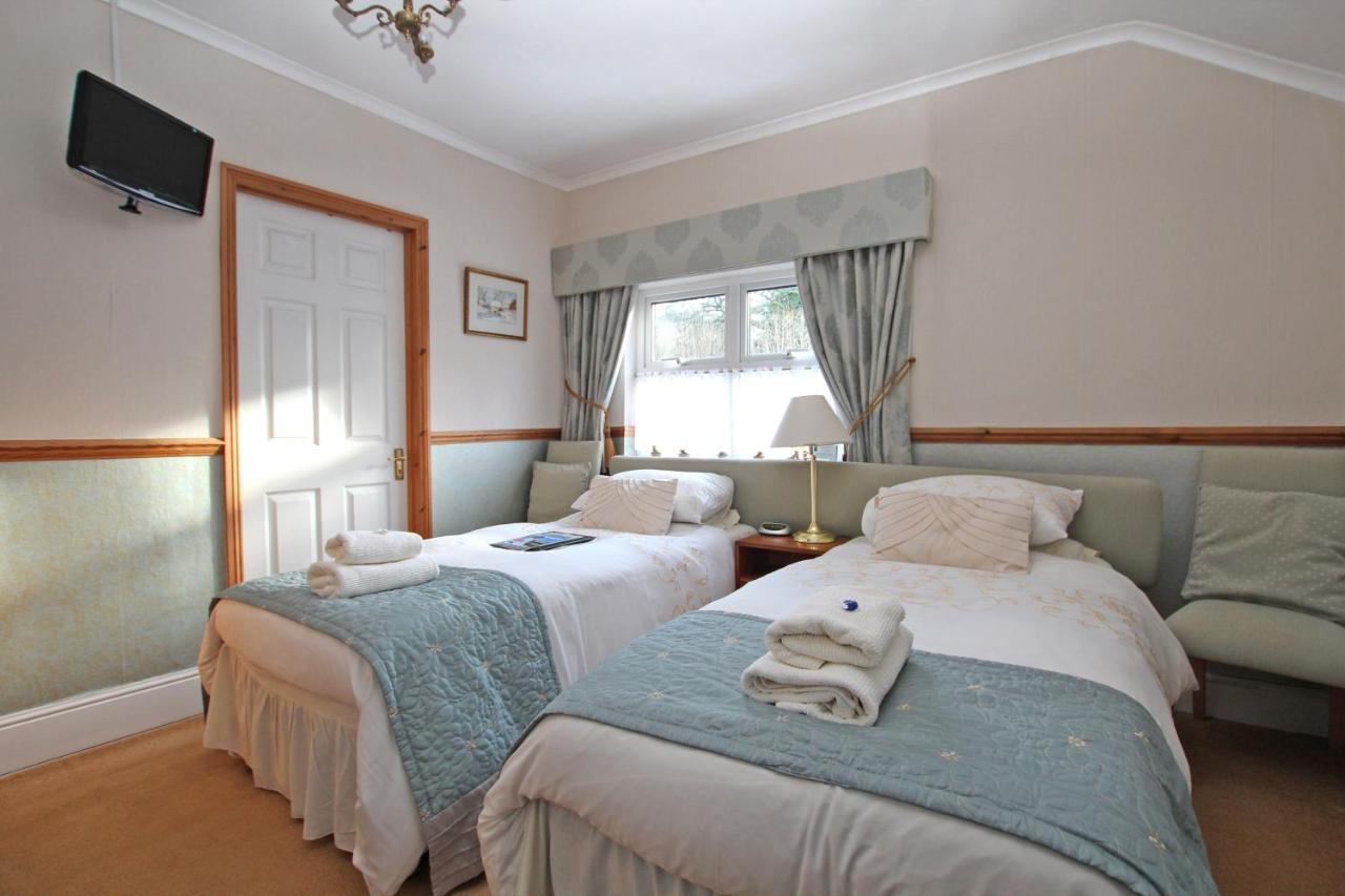 Twin Oaks Guest House Cadnam Екстериор снимка