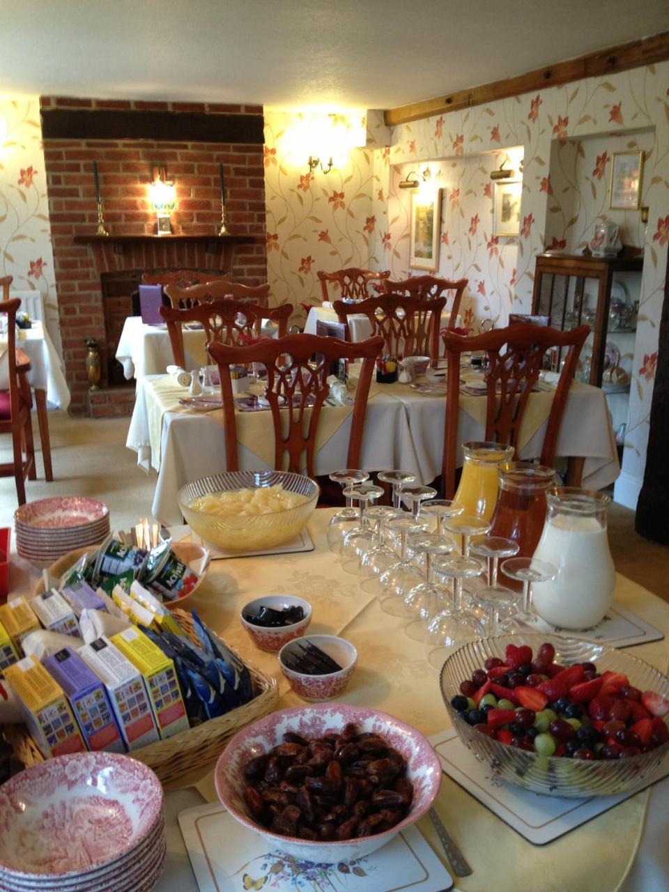 Twin Oaks Guest House Cadnam Екстериор снимка